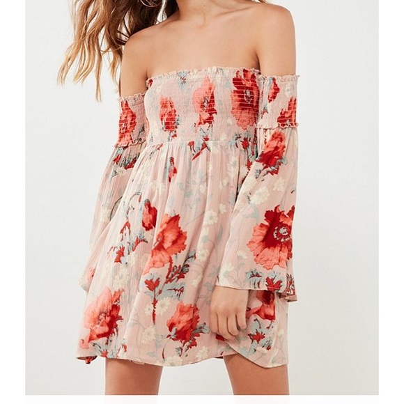 UO Ecote Floral Smocked Boho Dress Top - Picture 7 of 8